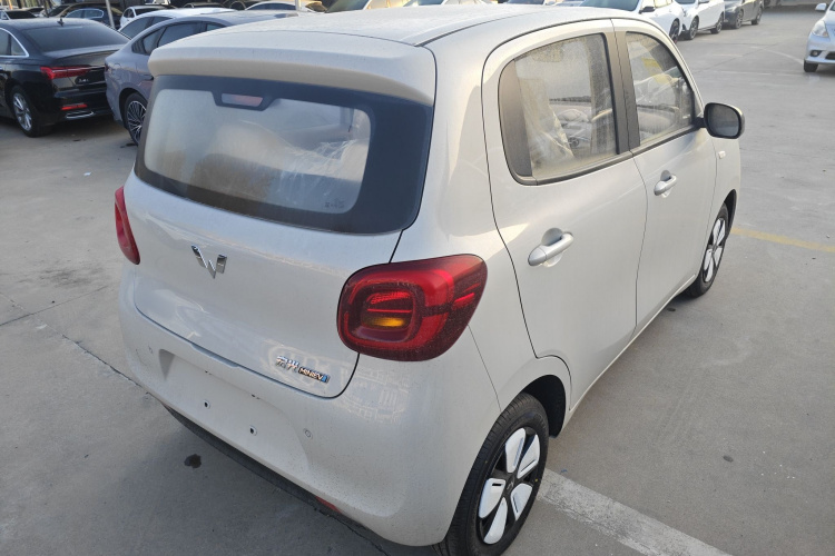 五菱汽车 宏光MINIEV 2025款 四门版 进阶款车身外观7