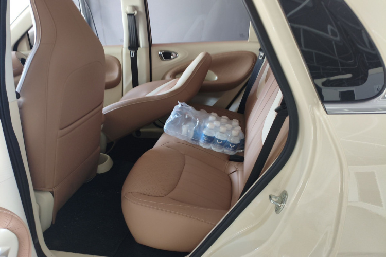 五菱汽车 五菱缤果 2025款 333km 悦享款中控内饰21