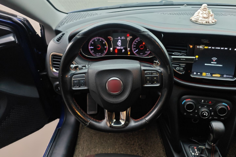 菲亚特 致悦 2014款 1.4T 自动运动版中控内饰13