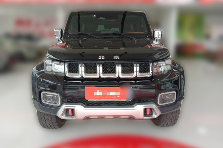 北京越野 北京BJ40 2019款 PLUS 2.3T 自动四驱尊享版 国VI车身外观2