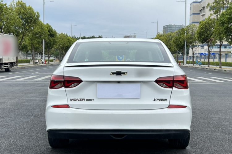 雪佛兰 科鲁泽 2019款 Redline 320T 双离合欢快版 国VI车身外观6002