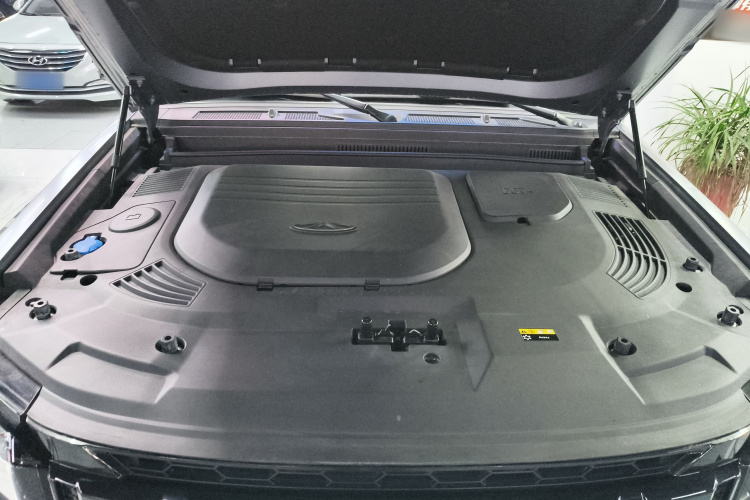 捷途旅行者 2024款 2.0T 四驱穿越PRO娱乐版局部细节24