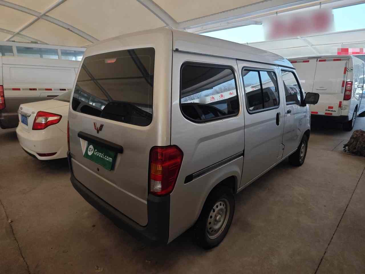 五菱汽车 五菱之光 2023款 1.5L 实用型 5/7座(5)