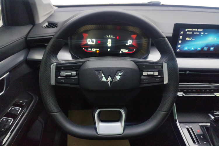 五菱汽车 五菱星辰 2021款 1.5T CVT星曜版中控内饰13