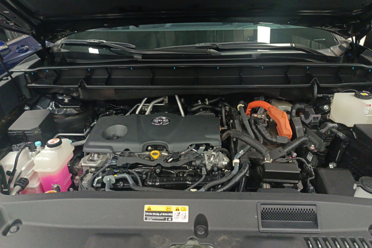 丰田 汉兰达 2022款 双擎 2.5L 四驱尊贵版 7座机舱底盘24