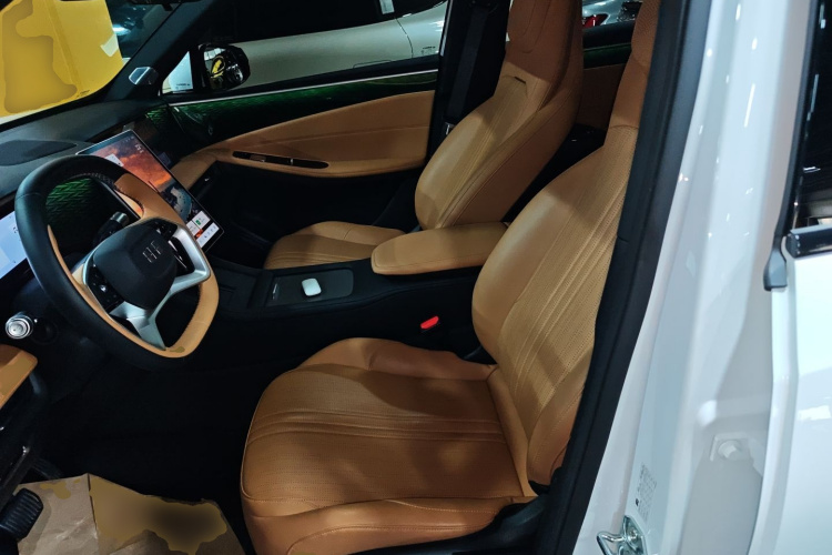 吉利银河 银河L7 2023款 1.5T 115km 星舰局部细节19