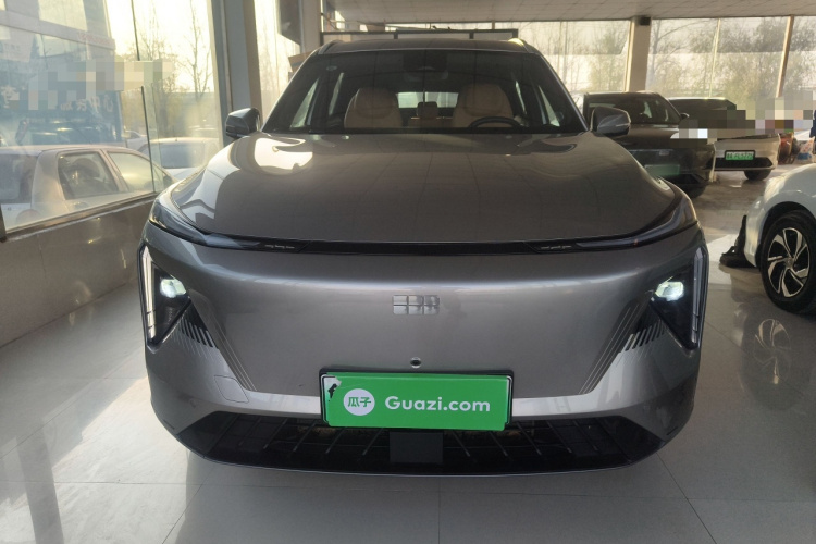 吉利银河 银河L7 2023款 1.5T 115km 星舰车身外观2