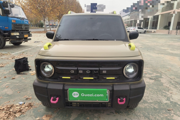 吉利银河 2025款 210km 熊猫骑士车身外观2