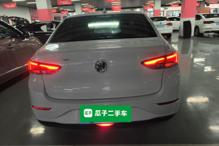 别克 英朗 2018款 15T 手动精英型 国V车身外观6