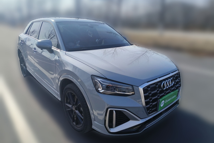 奥迪Q2L 2024款 35TFSI 进取动感型车身外观3