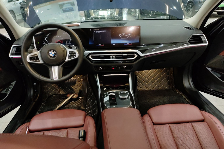 宝马3系 2023款 325Li M运动套装中控内饰12