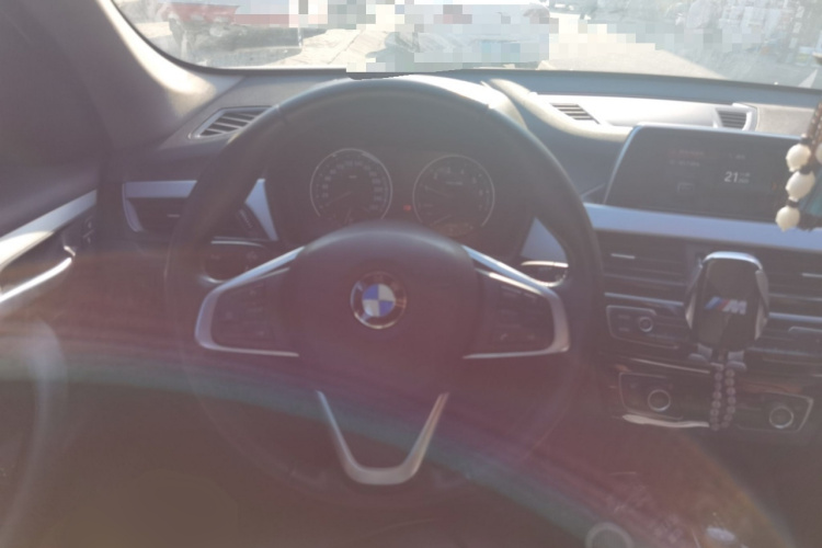 宝马X1 2018款 sDrive18Li 时尚型局部细节13