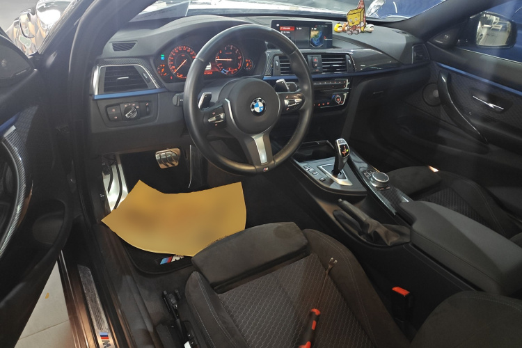 宝马4系 2019款 425i M运动套装中控内饰12