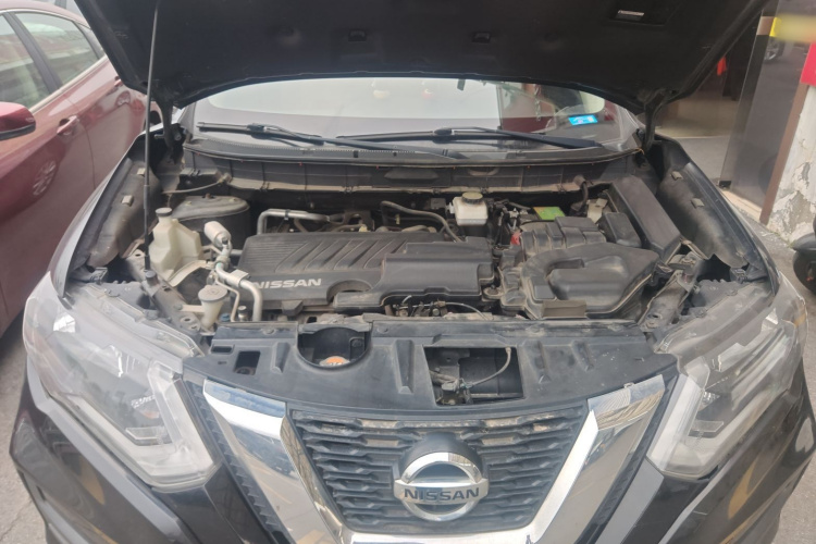 日产 奇骏 2019款 2.0L CVT智联舒适版 2WD局部细节24