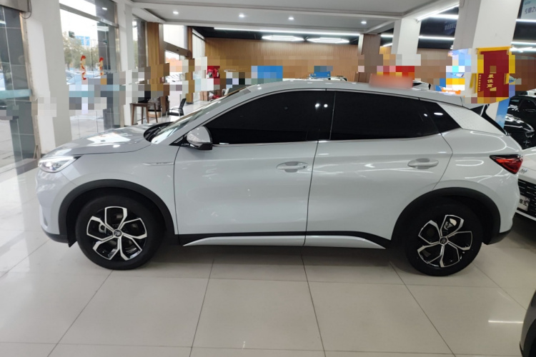 比亚迪 元PLUS 2023款 冠军版 430KM 领先型车身外观6003