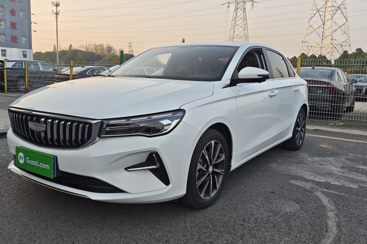 吉利汽车 帝豪 2025款 第4代 1.5L CVT旗舰型车身外观1