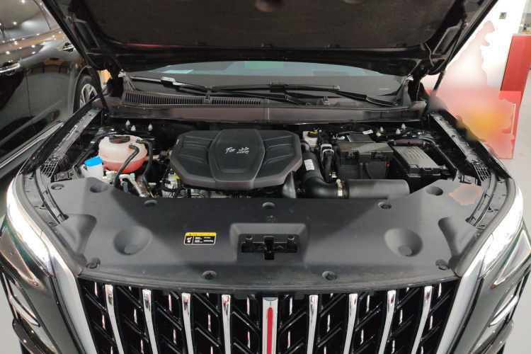 红旗HS5 2025款 2.0T 两驱旗享Pro版机舱底盘24