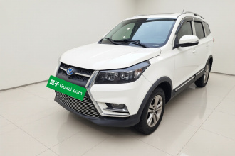 北汽幻速S3 2016款 S3L 1.5L 手动尊贵型