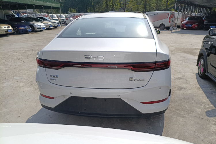 比亚迪 秦PLUS 2025款 DM-i 智驾版 55KM领先型车身外观6