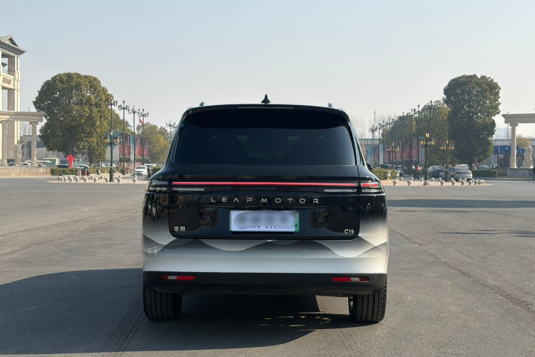 零跑汽车 零跑C16 2026款 增程 280激光雷达智尊版 6座车身外观6004