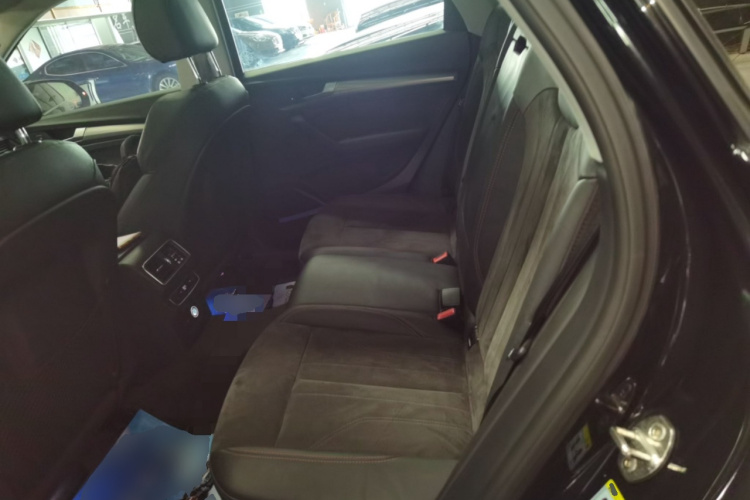 奥迪Q5L 2020款 45 TFSI 尊享运动型中控内饰21
