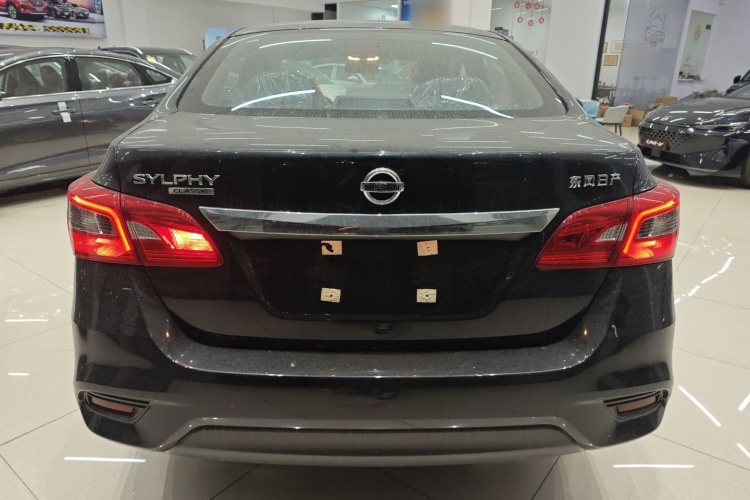 日产 轩逸 2024款 改款三 经典 1.6XE CVT舒适版车身外观6004