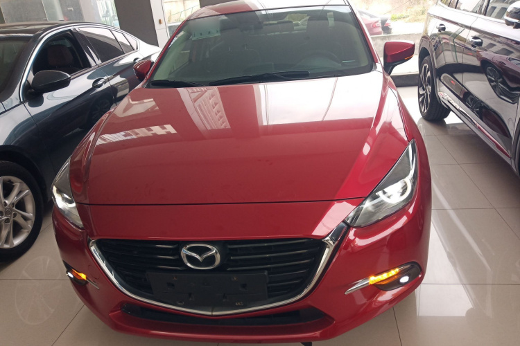 马自达3 昂克赛拉 2017款 三厢 2.0L 自动尊贵型 国V车身外观2