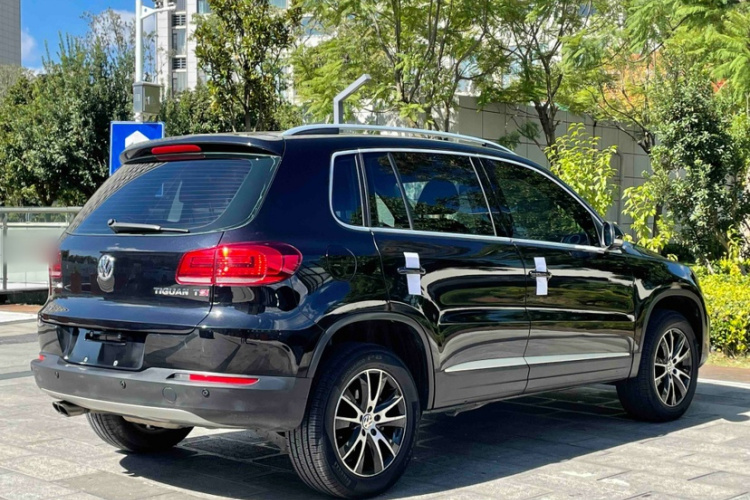 大众 途观 2015款 1.8TSI 自动两驱豪华型车身外观6008