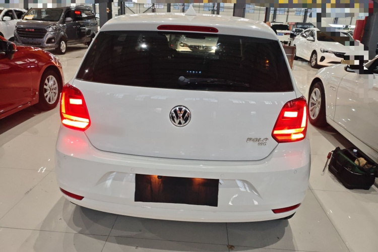 大众 Polo 2016款 1.6L 自动舒适型车身外观6