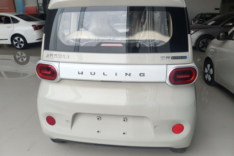 五菱汽车 宏光MINIEV 2024款 第三代 215km 青春版车身外观6004