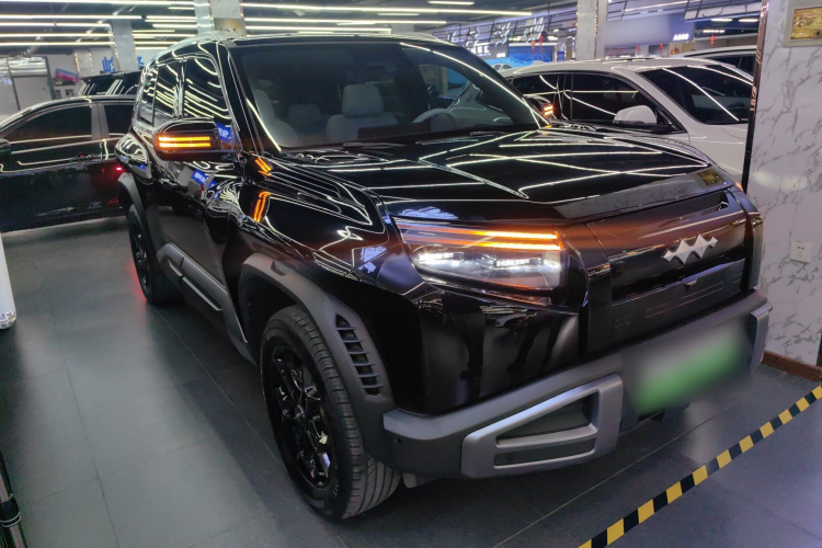 方程豹 钛3 2025款 501KM 后驱智驾Max版车身外观3