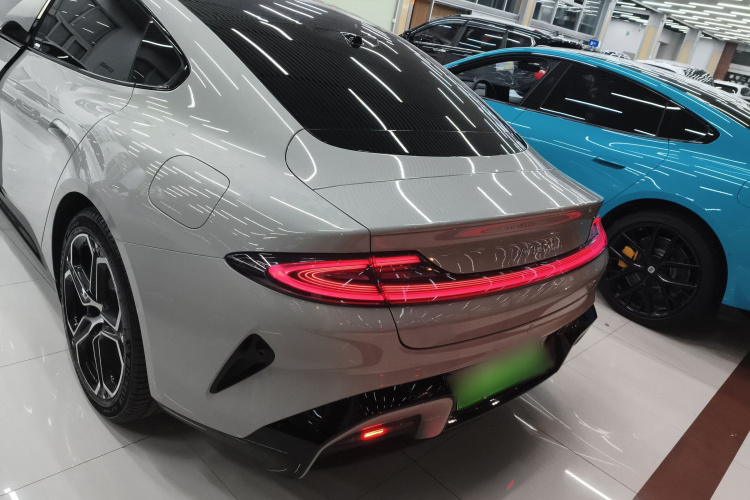 小米汽车 小米SU7 2024款 四驱超长续航高阶智驾Max版车身外观6