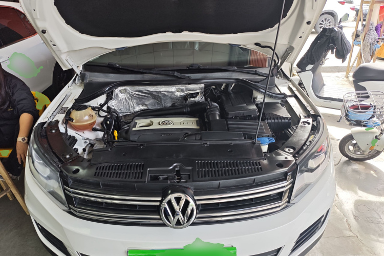 大众 途观 2016款 300TSI 自动两驱豪华版局部细节24