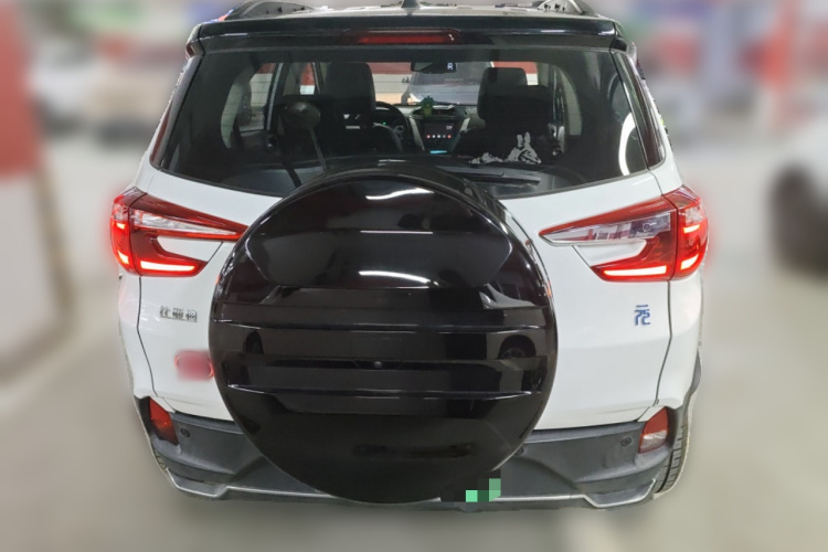 比亚迪 元新能源 2018款 EV360 智联创酷型车身外观6004