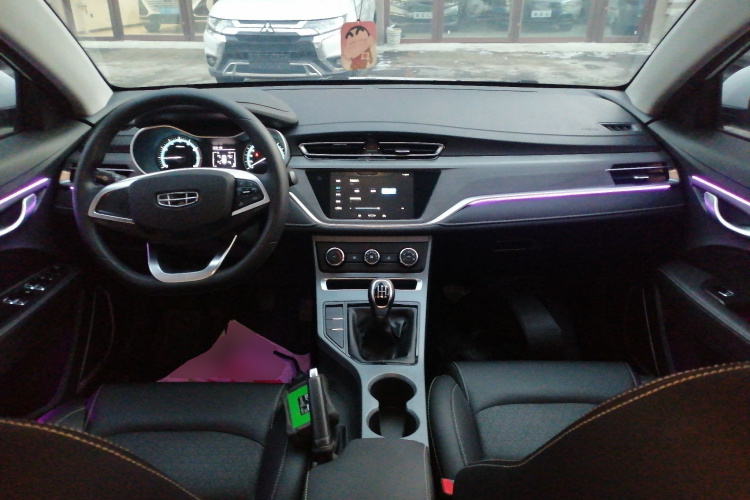 吉利汽车 帝豪 2021款 UP 1.5L 手动舒适型中控内饰12
