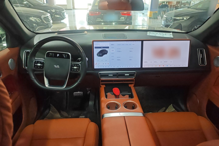 理想汽车 理想L7 2023款 Max中控内饰12