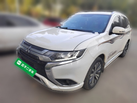 三菱 欧蓝德 2021款 2.4L 四驱致享版 7座