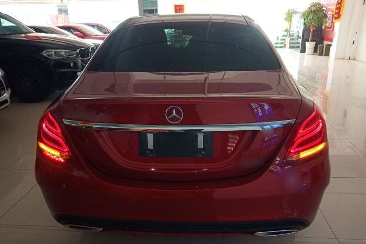 奔驰C级 2017款 改款 C 180 L 时尚型运动版车身外观6004