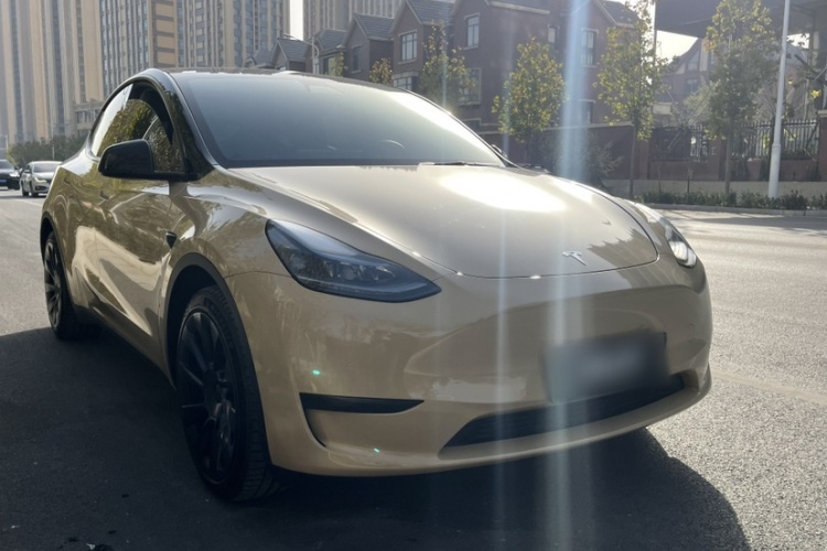 特斯拉 Model Y 2022款 改款 后轮驱动版车身外观6003