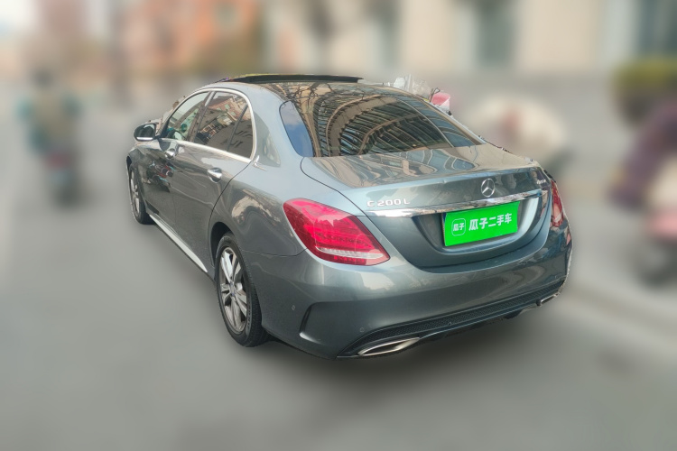 奔驰C级 2017款 改款 C 200 L 运动版车身外观5