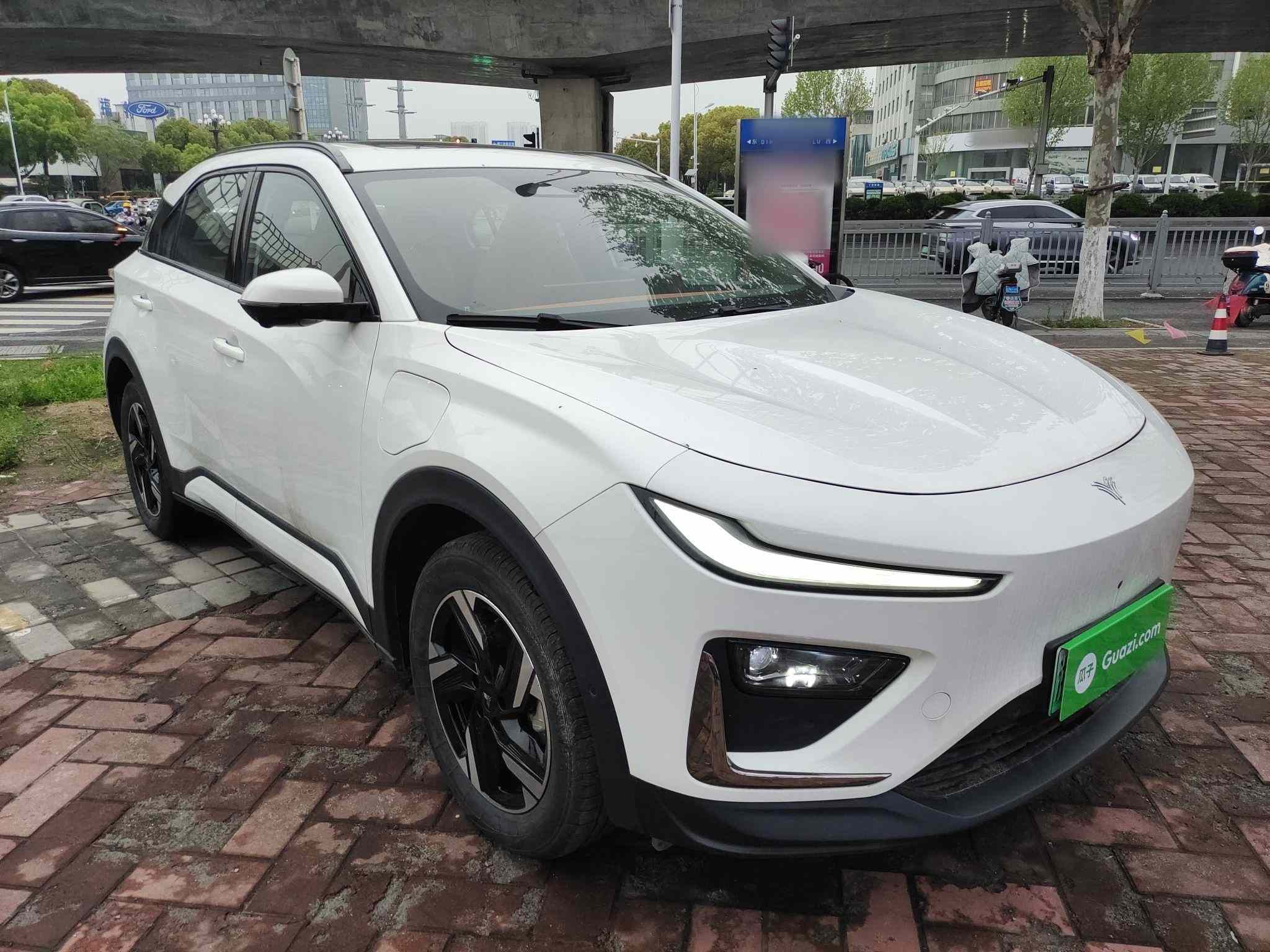 哪吒汽车 哪吒X 2023款 500(5)