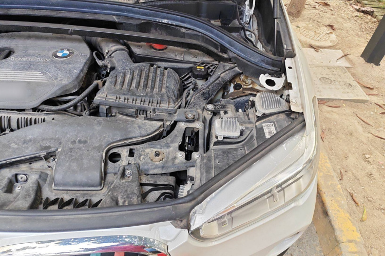 宝马X1 2018款 sDrive20Li 领先型局部细节9007