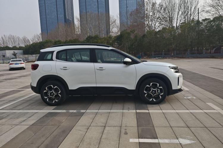 雪铁龙 天逸 C5 AIRCROSS 2023款 360THP 智在版车身外观6002