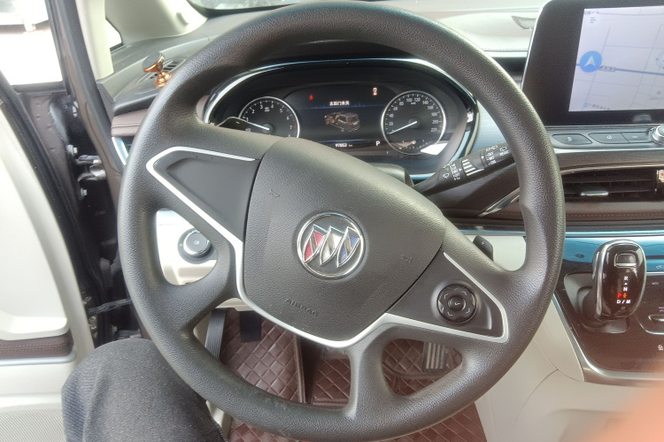 别克GL8 2021款 陆上公务舱 652T 舒适型局部细节13