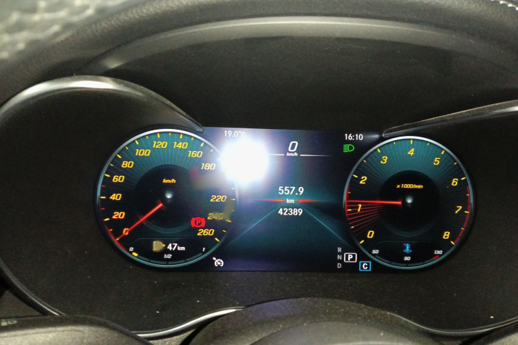 奔驰C级 2021款 C 200 L 时尚型运动版局部细节14