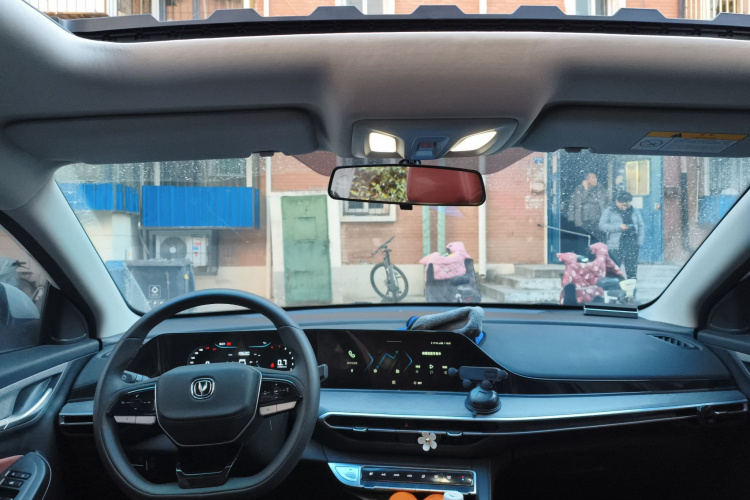 长安 逸动 2022款 PLUS 蓝鲸NE 1.4T GDI DCT尊贵版中控内饰12