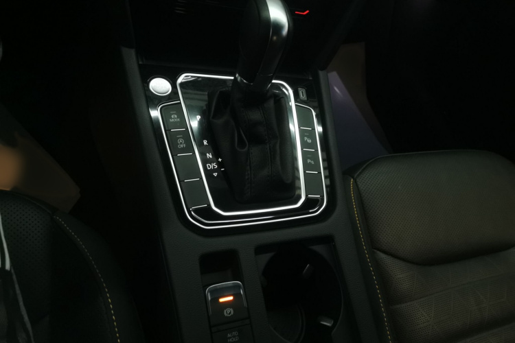 一汽-大众CC 2024款 380TSI 夺目版局部细节18