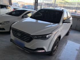 奔腾X40 2019款 1.6L 自动互联智酷型 国VI