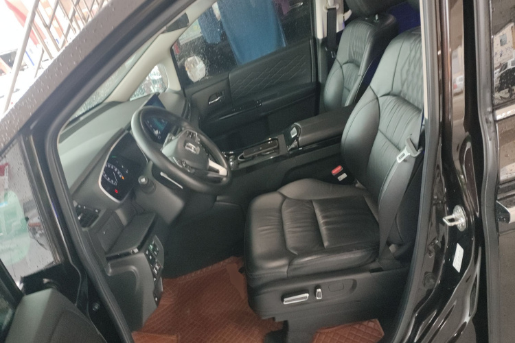 本田 艾力绅 2022款 2.0L e:HEV 豪华先享版局部细节19