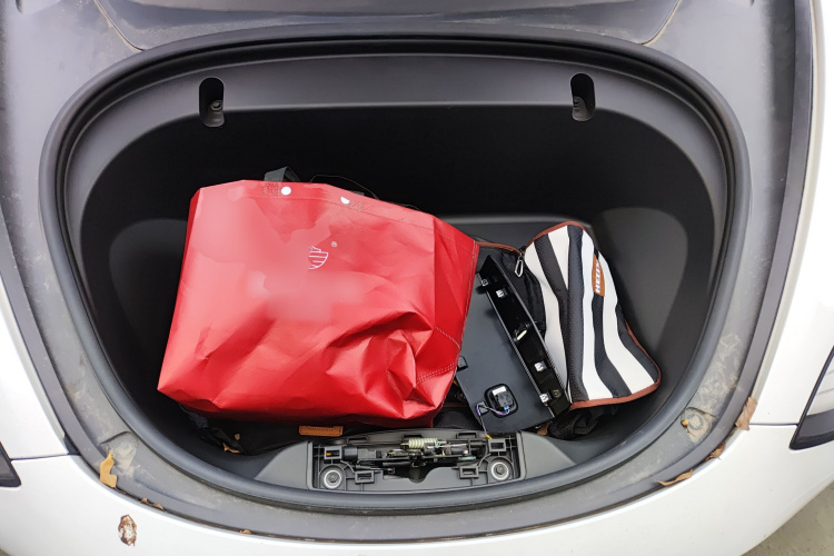 特斯拉 Model 3 2019款 标准续航后驱升级版局部细节24